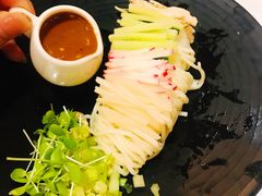 鸡丝凉面-俏江南(中山路先天下广场店)