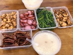 -蓝精灵饺子店