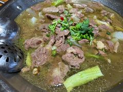 -大众跷脚牛肉馆·非遗传承单位(峨眉山店)