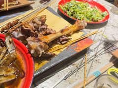 -破瓦寒窑·地摊烤羊排