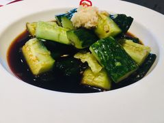 刮皮黄瓜-老佛爷铜炉蛙锅(海岸城店)