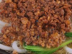 -丽虹云南过桥米线(兴工街店)