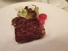 澳洲和牛西冷-广州四季酒店·佰鲜汇·现代法餐