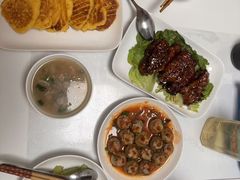 -鲸励母婴月嫂(望京店)