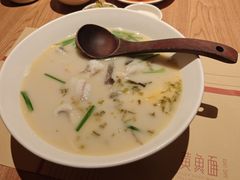 -荣家黄鱼面(南京西路店)