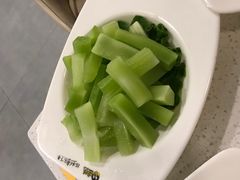 -张大师鸭爪爪特色干锅(南湖店)