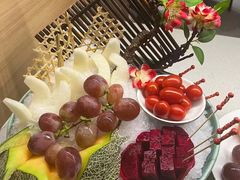 -红鼎豆捞·非遗鲍皇汤火锅(宝丰路店)