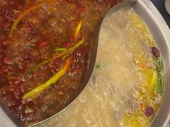 -沸炉重庆老火锅(军事博物馆店)