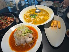 -麻六记(凤凰汇店)