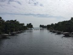 -亚龙湾喜来登·美景台大堂吧