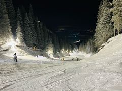 -丝绸之路山地度假区滑雪场