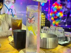 -喜鹊音乐酒馆(西街店)