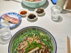 -镇南锅盖面馆(解放路店)