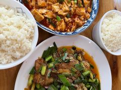 蒜苗回锅肉-易老妈蹄花.特色川菜(人民公园总店)