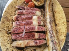 -MONICH牛排融合餐厅(和义大道购物中心店)