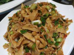 -刘胖子家常菜·蹄花焖藕(兴业店)