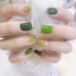 -Lucky 19日式美甲美睫