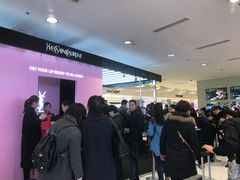 -SAINT LAURENT(海港城店)