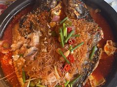 -鸣记脆皮烤鱼·海鲜烤鱼(三八广场店)
