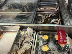 -方国老头包子·39年威海本地老字号•小船海鲜疙瘩汤