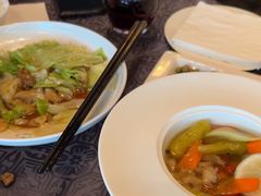 -粤尚腾香居中餐厅(首都机场希尔顿店)