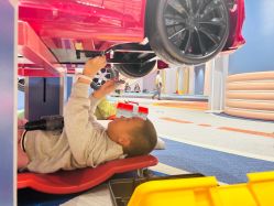 -奈尔宝家庭中心·亲子餐厅(北京东坝万达店)