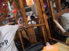 大堂-胖哥牛蛙龙虾烧烤(大同路店)