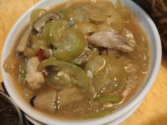 -东方之猪四更烤乳猪(金垦总店)