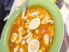 -巷子宽·酸菜鱼(迪士尼小镇店)