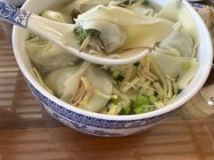 -笑来喜馄饨小笼工坊店(湖滨街店)