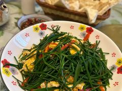 -一个勺子新疆锡伯主题私房菜(红墙巷49号院店)