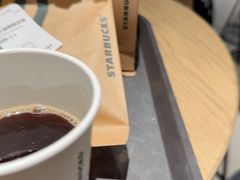 -星巴克(浦东机场T2到达店)