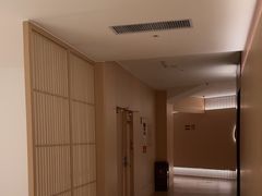 -快乐大桶水养生足浴SPA(前兴路店)