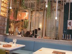 -红樱桃·欢乐餐厅(太原里店)