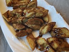 -侬佳蒸菜馆(听潮店)