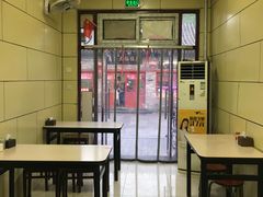 大堂-宝光熏肉鞋底火烧(新街口店)