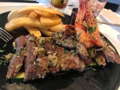 -港丽餐厅(高德置地店)