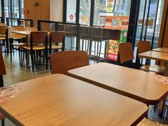 大堂-汉堡王(北京三里屯购物中心)