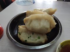 -黄阿姨锅贴大王(万航渡路店)