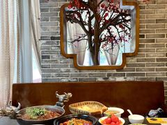 -万重锦·人文川菜馆(骡马市店)