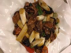 -喜乐餐厅•灯笼虾球首创者•本地小海鲜(二马路店)