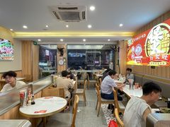 -万煲旺·香港老传承煲仔饭·猪杂汤(客村店)