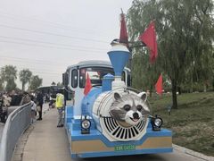 -鄂尔多斯野生动物园