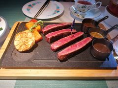 -蜜桃花开·中西融合菜E&W(南长街店)