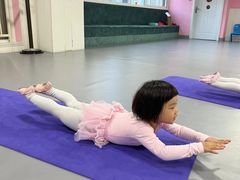 -蒲公英舞蹈艺术中心(解放路校区)