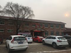 -济南卧虎山滑雪场