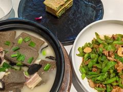 -富淳饭店(陆家嘴保利广场店)