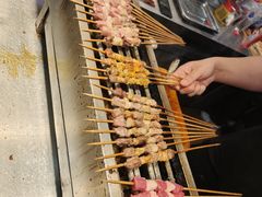 烤羊肉串-中东大市场美食城