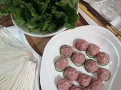 -颐辰舍岁岁羊(文昌万达景园店)