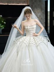 点击看大图 -Renee芮亦婚纱
